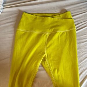 Beyond Yoga Bright Yellow (chartreuse) Leggings L
